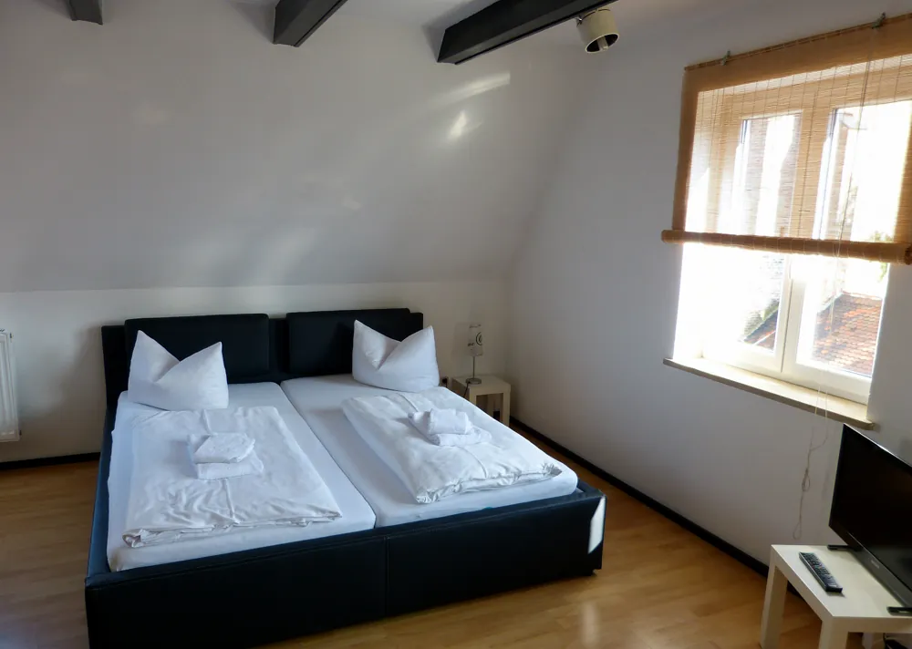 Standard+ Studio A4 in Augsburg